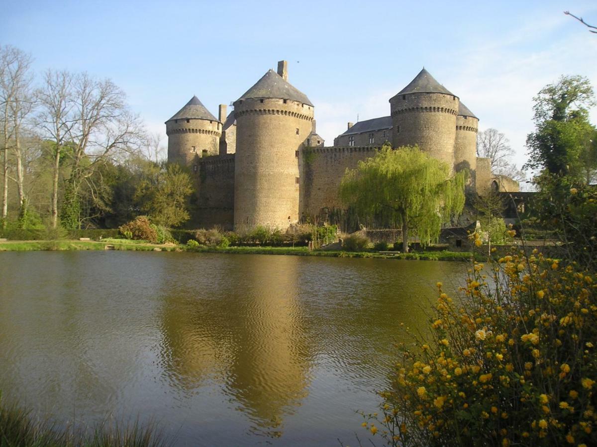 Chambres D'Hotes La Belle Taille Lassay-les-Chateaux ภายนอก รูปภาพ